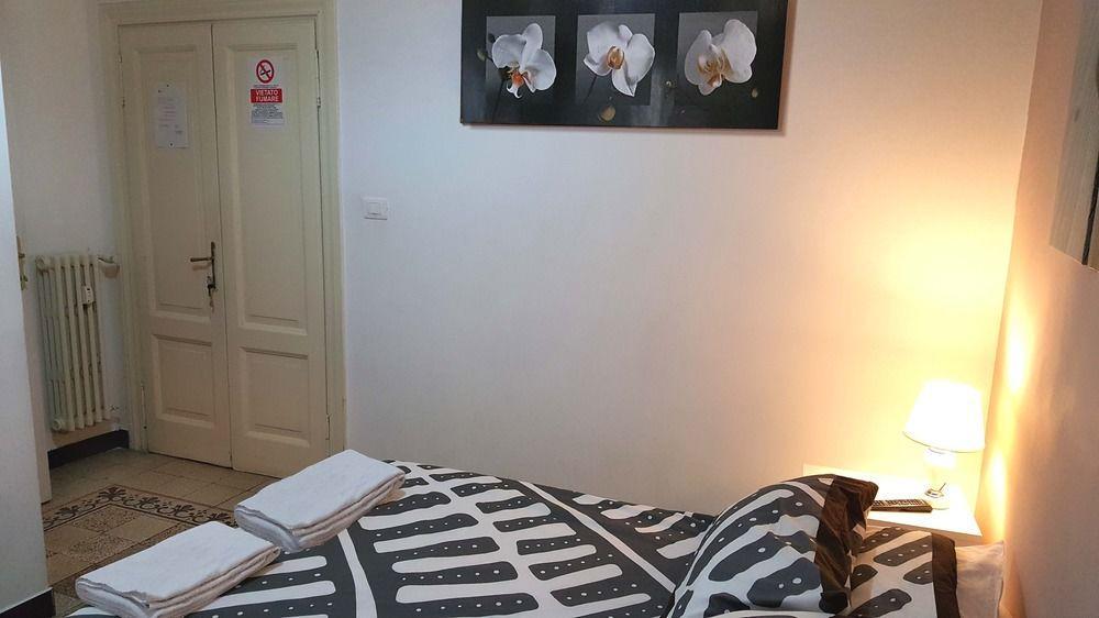 Luna Home โรม ภายนอก รูปภาพ