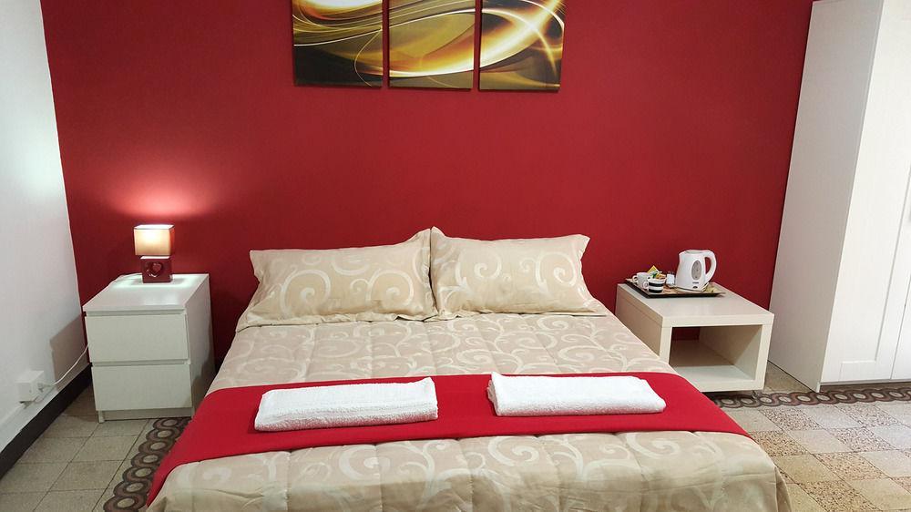 Luna Home โรม ภายนอก รูปภาพ
