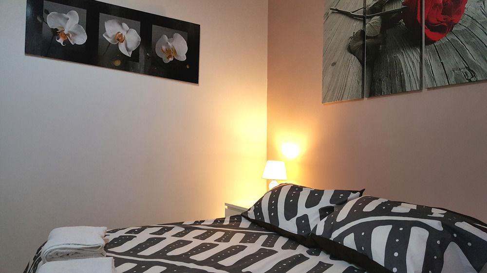 Luna Home โรม ภายนอก รูปภาพ