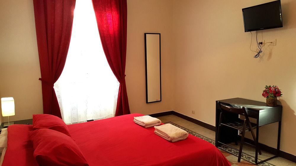 Luna Home โรม ภายนอก รูปภาพ