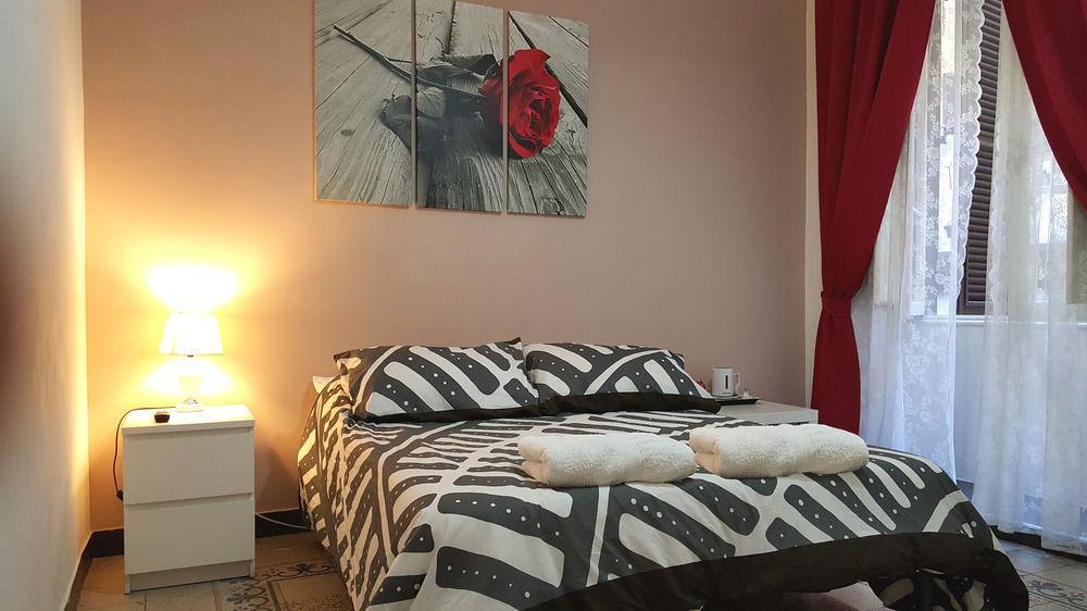 Luna Home โรม ภายนอก รูปภาพ