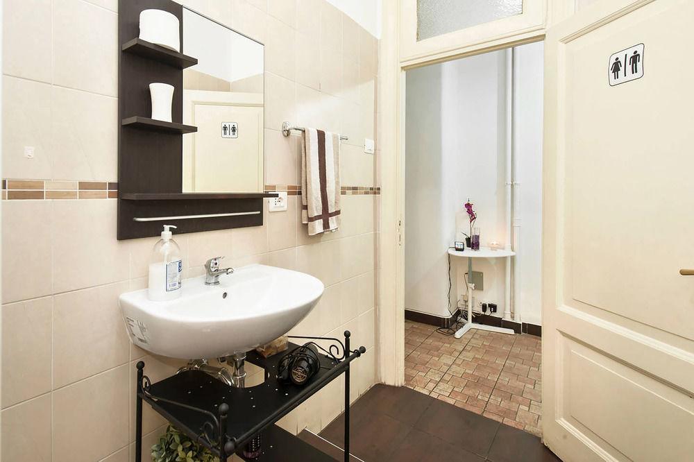 Luna Home โรม ภายนอก รูปภาพ