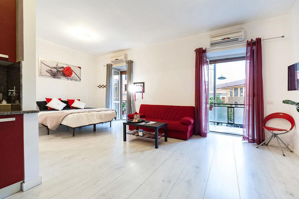 Luna Home โรม ภายนอก รูปภาพ